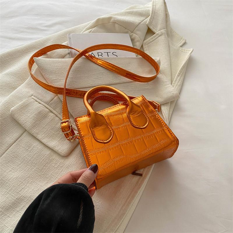 Versatile Street Style Soft Pu Shoulder Bag For Commuting With Unique Zipper Design оранжевый