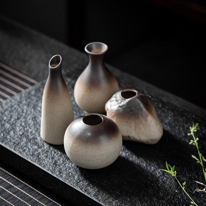 Japanese Ceramic Vase Handmade Retro Flower Vases Simple Mini Bud Vase Wedding Flower Arrangement Living Room Home Decoration