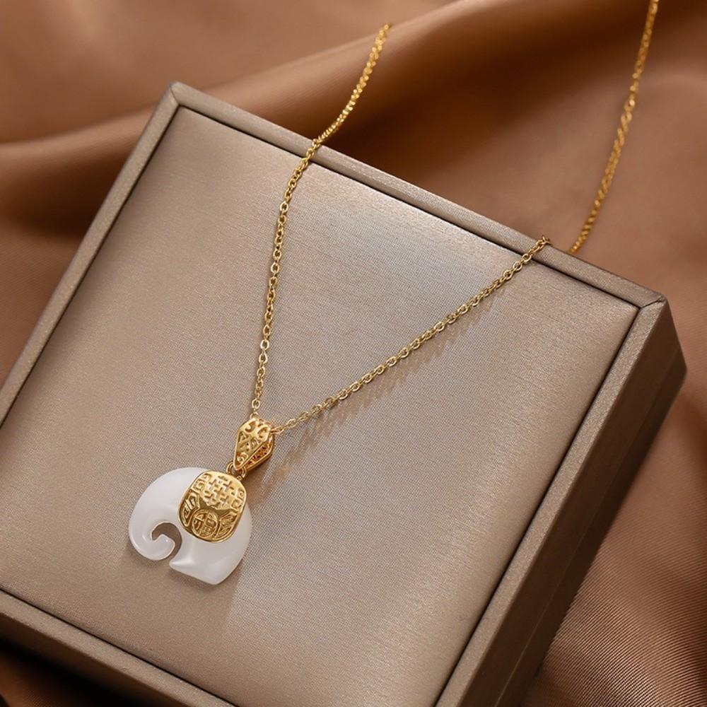 Simple Necklace Elephant Pendant Choker Fashion Gold Plated Chain  Women