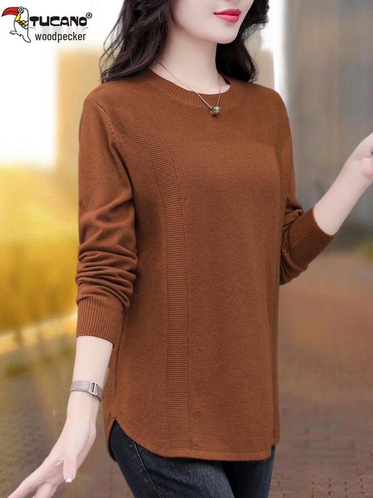Women's 2025 Woodpecker Knitted Sweater: Fashionable Long Sleeve Autumn/Winter T-Shirt for Middle-Aged Mothers