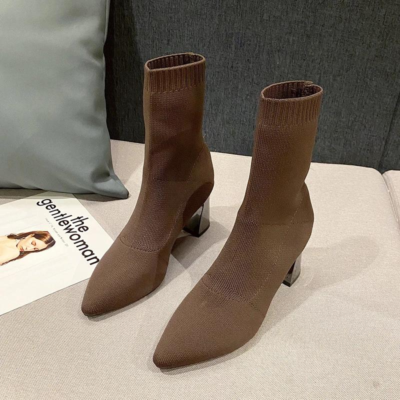 

Мода 2024 года, высококачественная женская обувь, женские ботильоны, модные современные ботинки без застежек, женские сексуальные туфли с острым носком, каблуки больших размеров для женщин 42 коричневый