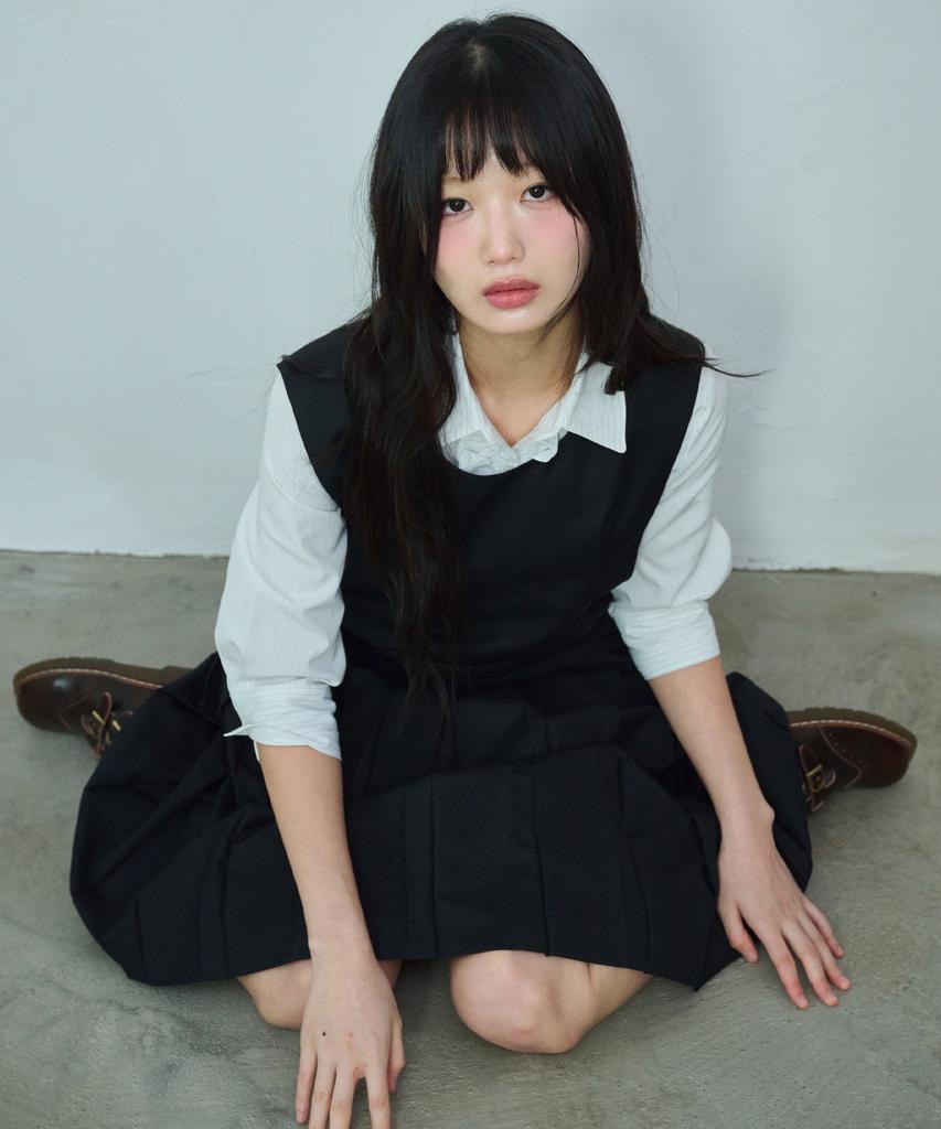 Leijeumiya Suzu Pleated Dress [Black]