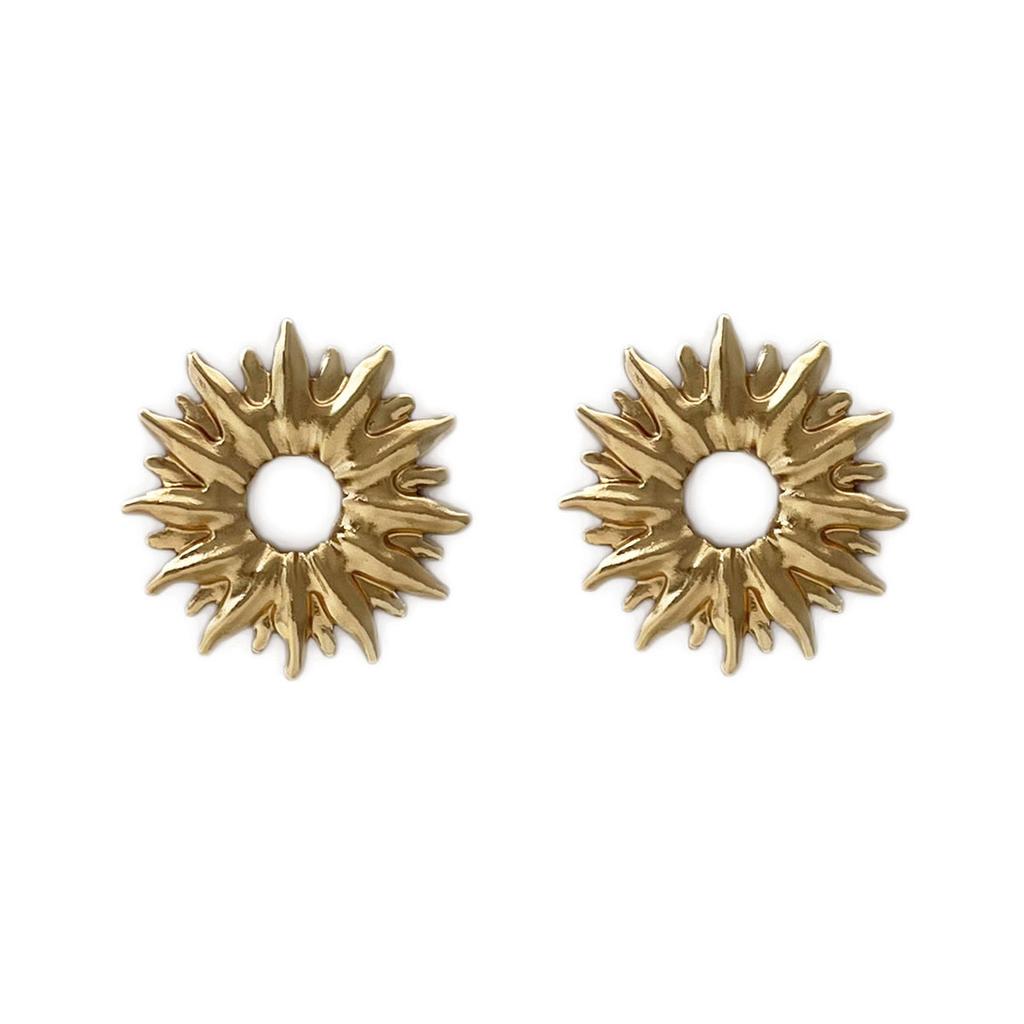 Stylish Simple Retro Cold Wind Alloy Three-dimensional Hollow Sunflower Earrings, Versatile Daily Women