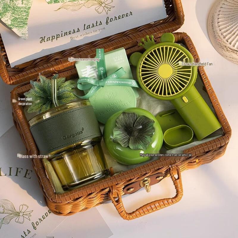 Elegant Women s Day Gift Basket Set
