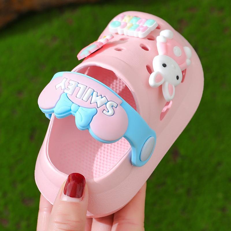 Girls' Sandals, Children's Summer Indoor Soft-Soled Anti-Slip Slippers for Infants and Toddlers, Cartoon Closed-Toe Hole Shoes for Boys.