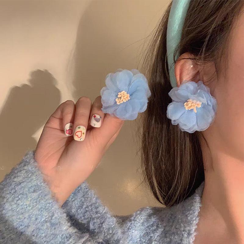 Silver Needle Seaside Vacation Camellia Flower Stud Earrings Female, New French Retro Super Fairy Sweet Earrings Earrings