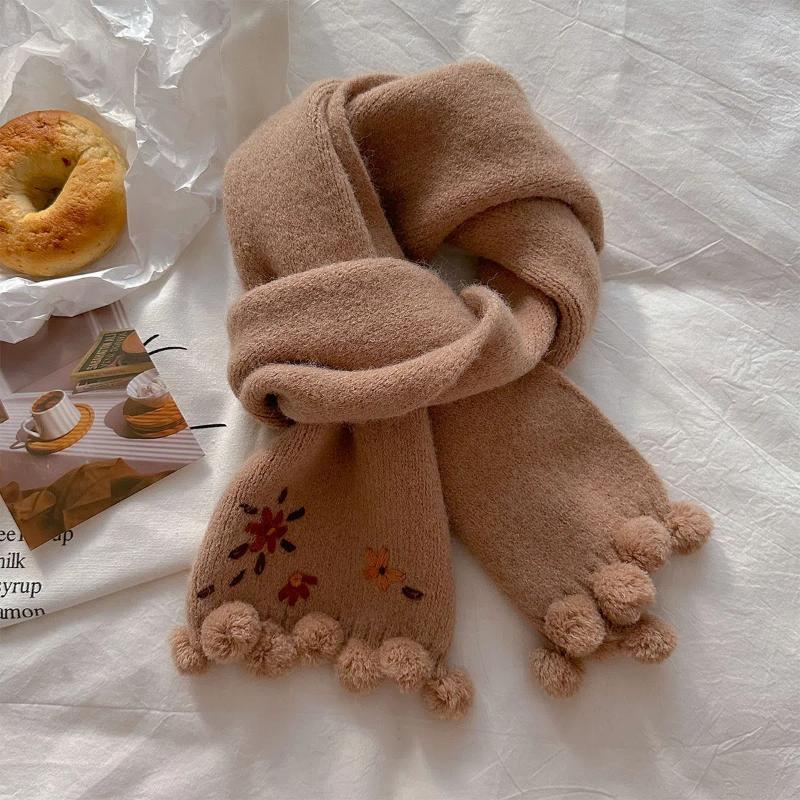 Fresh Color Cute Hook Flower Solid Color Knitted Scarf Women's Winter Warm Wool Scarf for Students