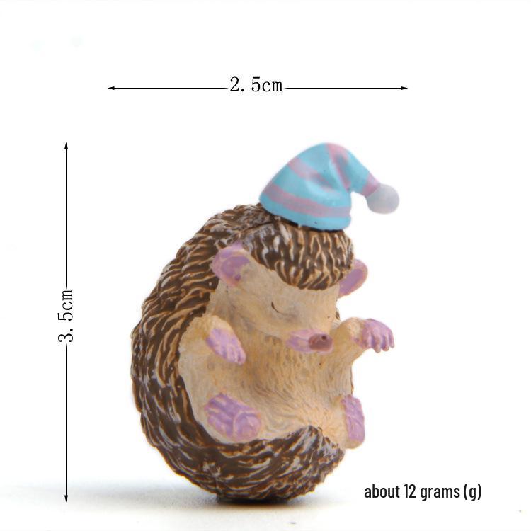 Cartoon Hedgehog Figure: Fresh Style Seaweed Ball Ornament for Desktop