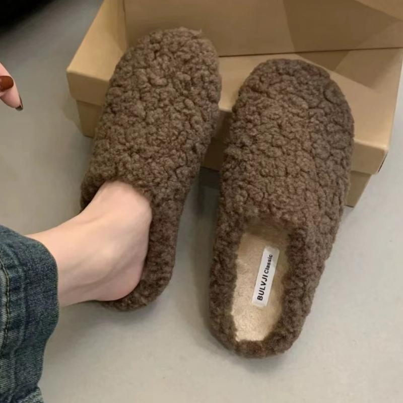 Fashion Women Fur Slippers Casual Flats Mules Shoes Suede New Winter 2025 Trend Fashion Woman Sneakers Slingback Cozy Flip Flops Slides