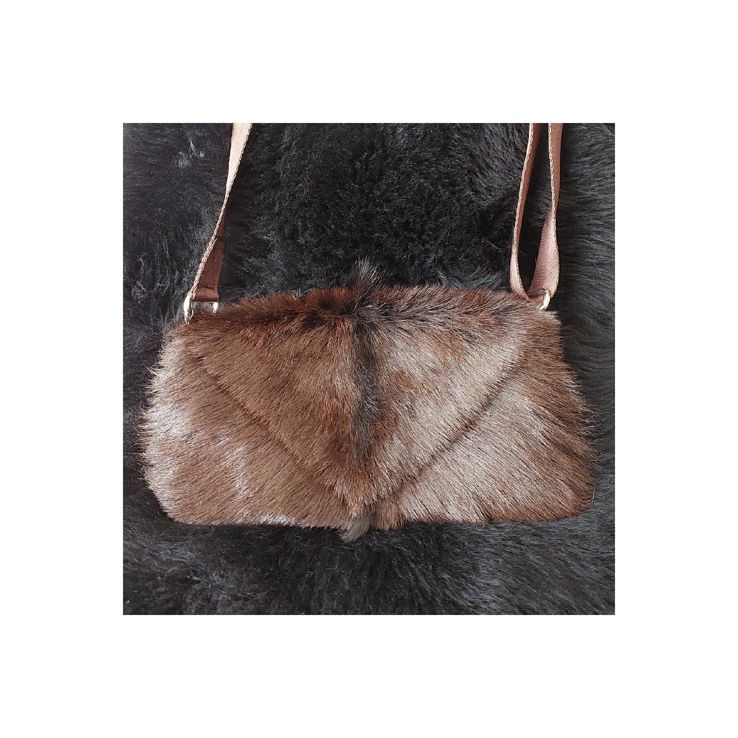 

Pied Saddlebag Standart