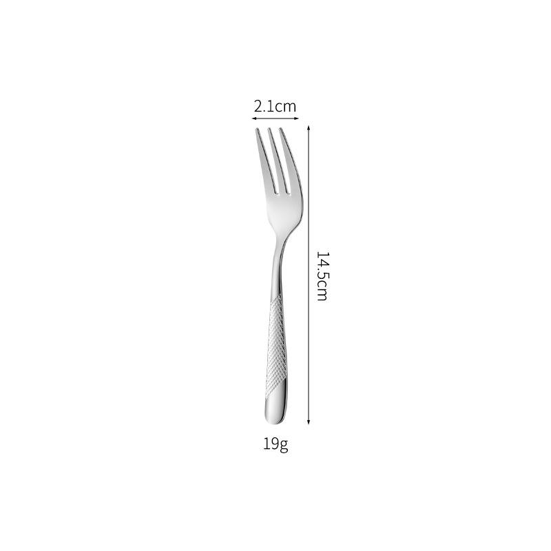 Star Diamond Stainless Steel Gold-Plated Flatware Set: Luxury Knife, Fork, and Spoon for Upscale Dining.