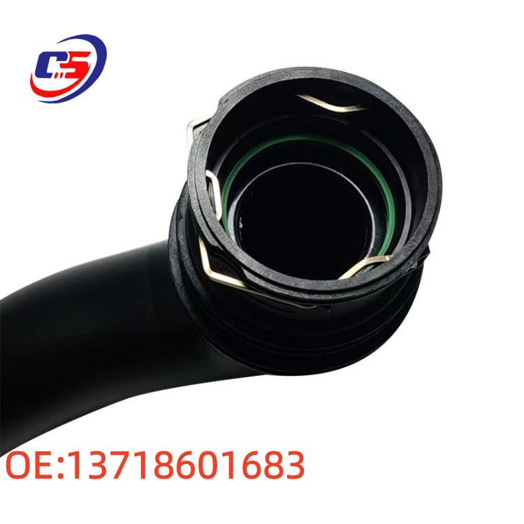 BMW F35 Turbolader Ansaugschlauch Luftrohr 13718601683