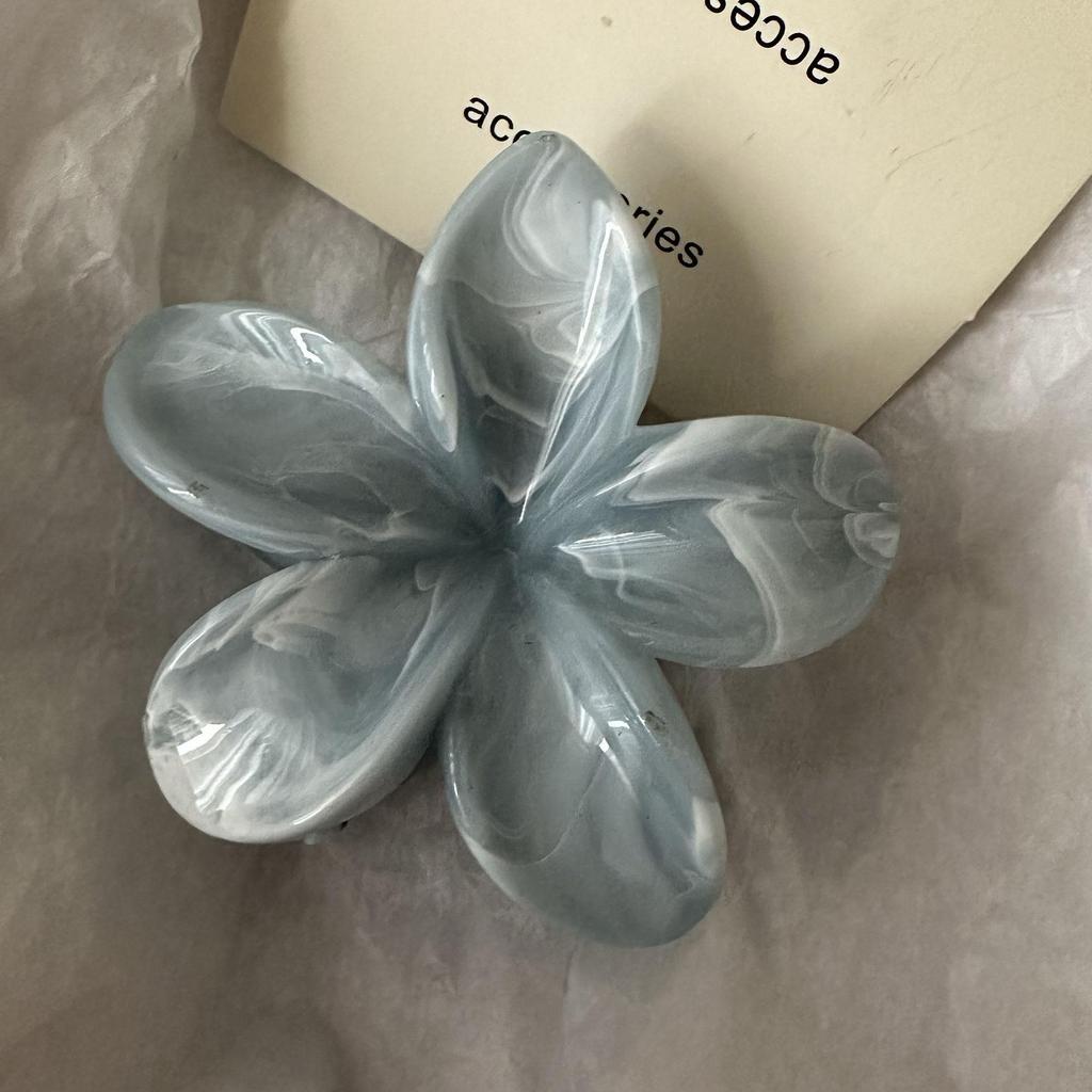 Polka Dot Frangipani Claw Clip - Elegant Half-Up Hair Accessory