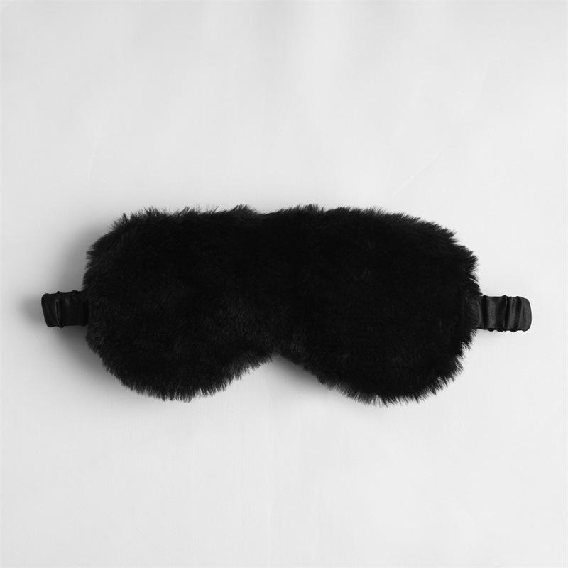 Plush Light-Blocking Sleep Mask - Breathable, Skin-Friendly Eye Mask for Autumn/Winter with Ice Pack Feature.