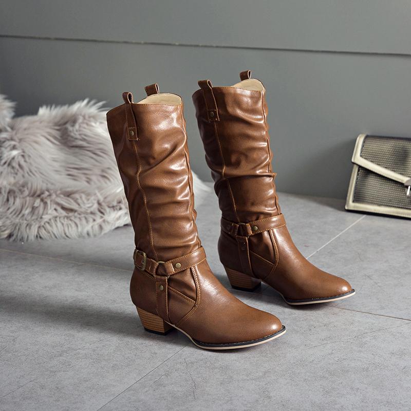 Q/Lågklackade stövlar för damer, höst och vinter nya tjockklackade mellanlängda stövlar, överdimensionerade vardagsstövlar