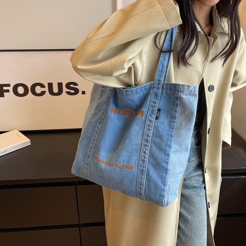 New Casual Denim Bag Women Large Capacity Shoulder Bag Letter Embroidery Denim Tote Bag