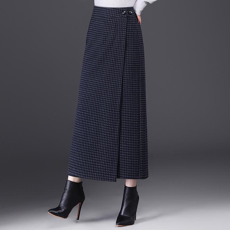 Plaid Woolen High-Waisted Pencil Skirt: Winter 2025 Korean Style, Thickened and Warm with Slit