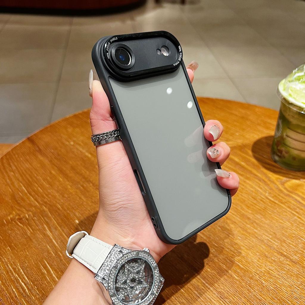 Magnetic Phone Cases Suitable for IPhone17promax and Metal Lens Protection Cases for IPhone 16