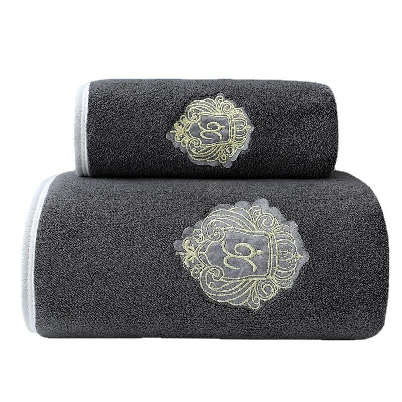 Coral Fleece Bath Towel Bath Towel Wrap Towel Large Towel Absorbs Water Is Not Easy To Lose Hair Thickens The Winter School Season Student Dormitory