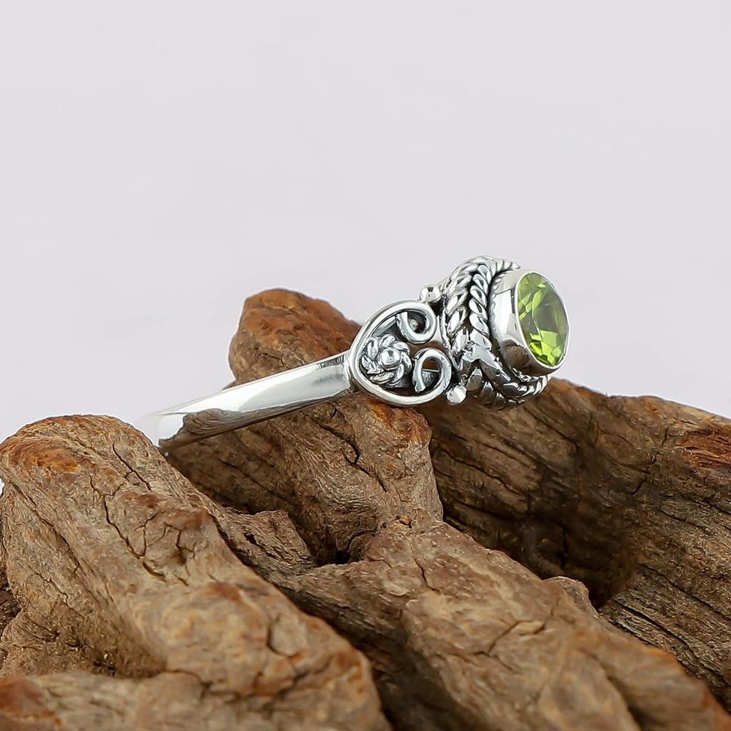 Natural Peridot Gemstone Handmade Designer Women Ring, Solid 925 Sterling Silver Ring, Unique Design Ring