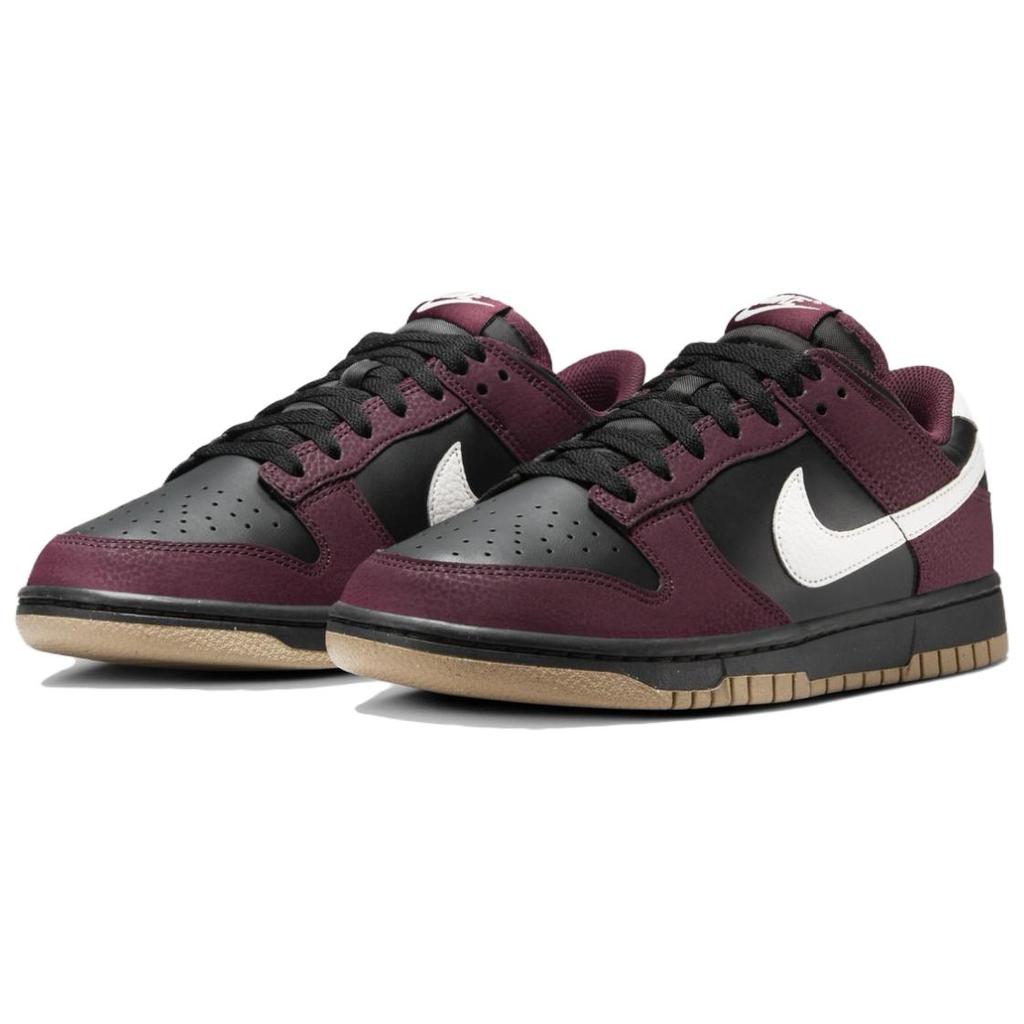 Nike Sneakers da Donna Nike Dunk Low Next Nature Burgundy Crush Black Rosse Khaki Phantom HM9658-600