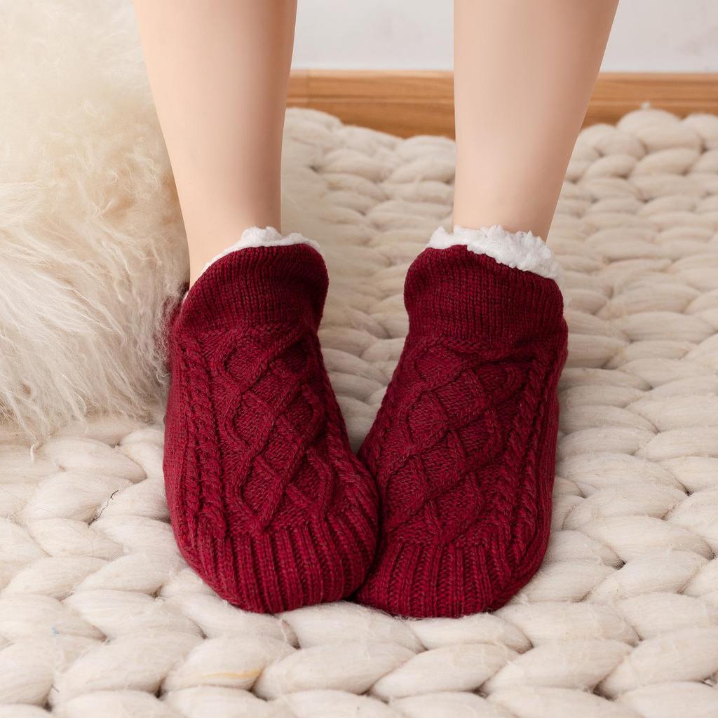 Men's & Women's Fleece-Lined Winter Floor Socks: Thick, Warm, Indoor Slipper-Style with Dots.