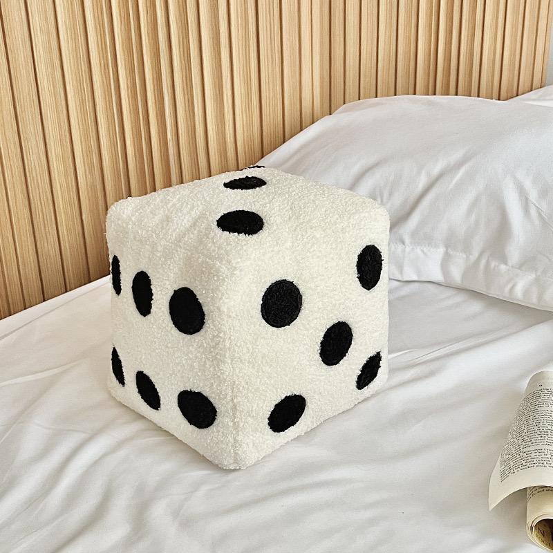 Nordische Dobbelsteen Pluche Speelgoed Kussen Creatieve Huisdecoratie Kussen Leuk Simulatie Bankkussens Futon Vloermatten