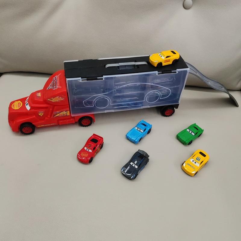 Kolekcja Pixar Cars Postacie Błyskawica McQueen Jackson Storm Mack Wujek Ciężarówka Samochodziki Pull-Back Lalka Model Zabawka dla Dzieci Zaprojektowana Na Prezent