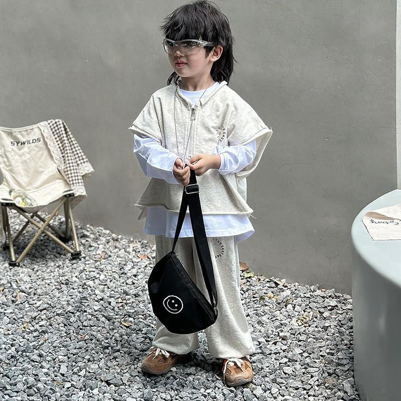 Kids Canvas Satchel With Letter And Smiley Face Print Design For Kindergarten