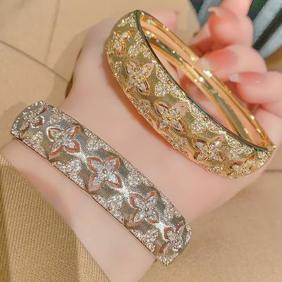 Brushed Hollow Four-leaf Clover Petal Zircon Bracelet Court Style Retro Jewelry Niche Design Flower Bracelet