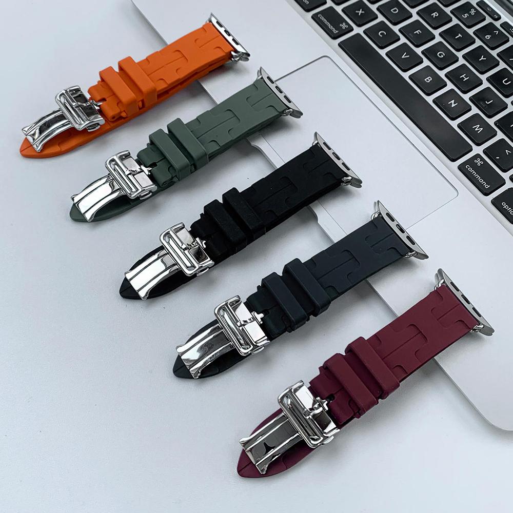 Con Logo Kilim Cinturino in Silicone a Giro Singolo Cinturino per Apple Watch 46mm 42mm Cinturino per Iwatch 11 10 9 8 Ultra3 49mm 45mm 38mm Cinturino per Orologio