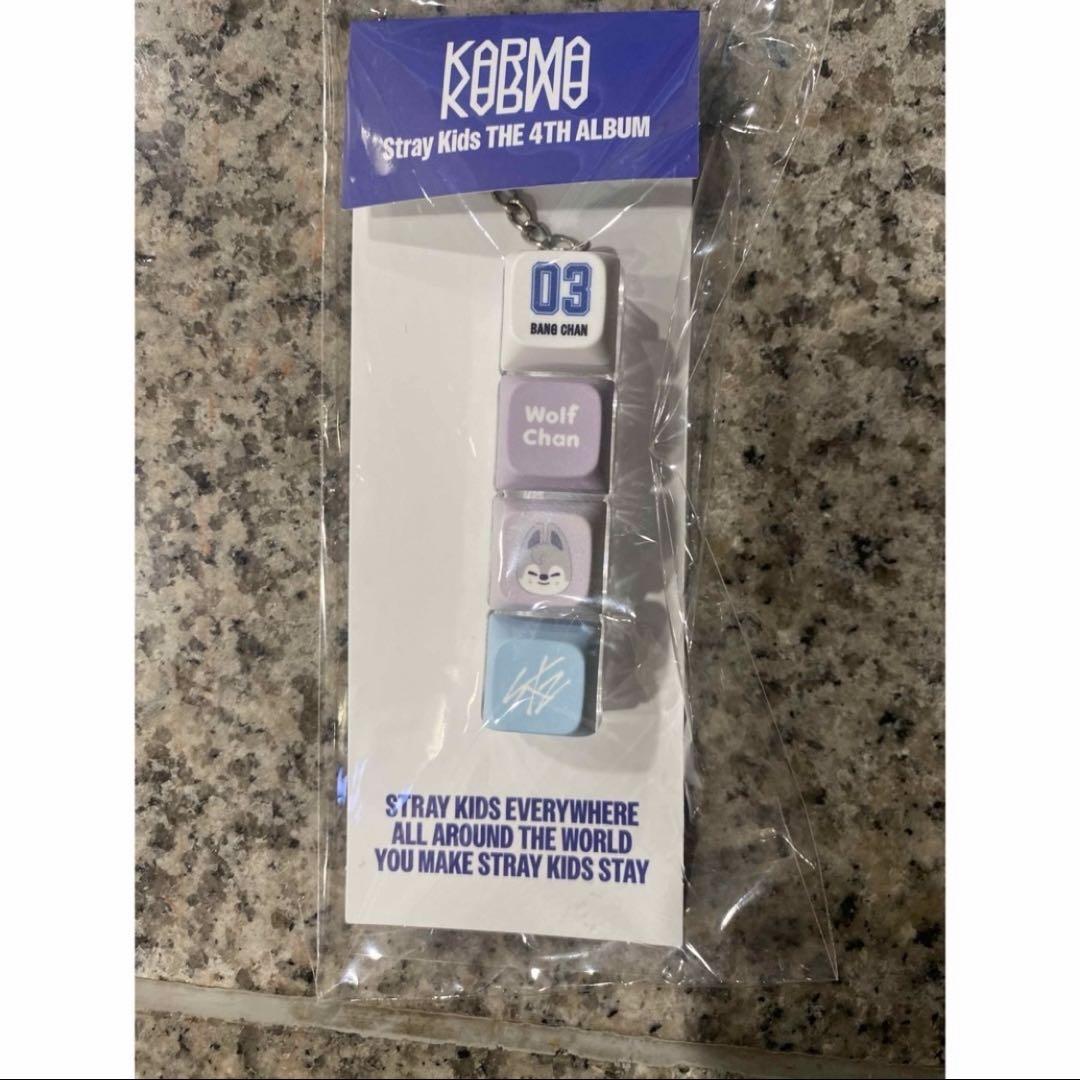 

[Б/У] straykids Волкчан Бан Чан KARMA брелок для ключей