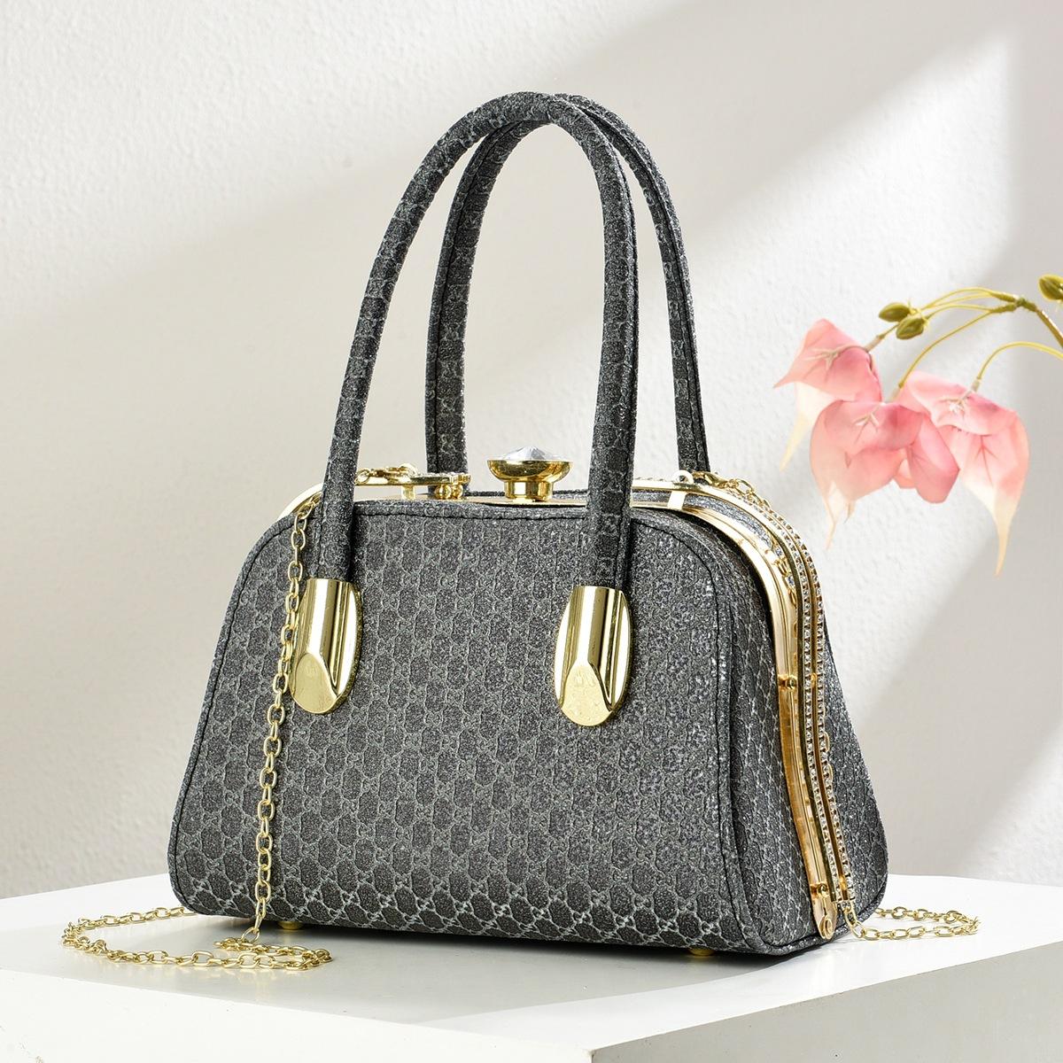 

Бриллиантовый Мультиклип Легкий Роскошный Высококачественный Мягкий Прочный Модный Изысканный Легкий Сумка-кроссбоди для поездок на работу и отдыха на открытом воздухе, Сумка на плечо чёрный