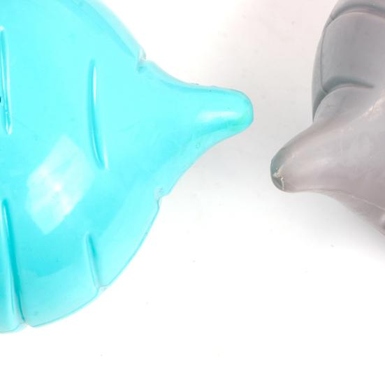 Quietschende Radieschen Hundespielzeug Gummi Hundekauspielzeug Welpen Zahneinwachsspielzeug Interaktives Apportierspielzeug für Hunde Langeweile Linderung Kautriebe