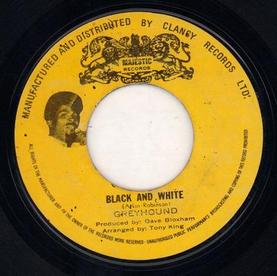 7inch Record GREYHOUND  Black And White  Sand In Your Shoe NONE Majestic Record 1971 Jamaica Reggae Ska  Dub Used