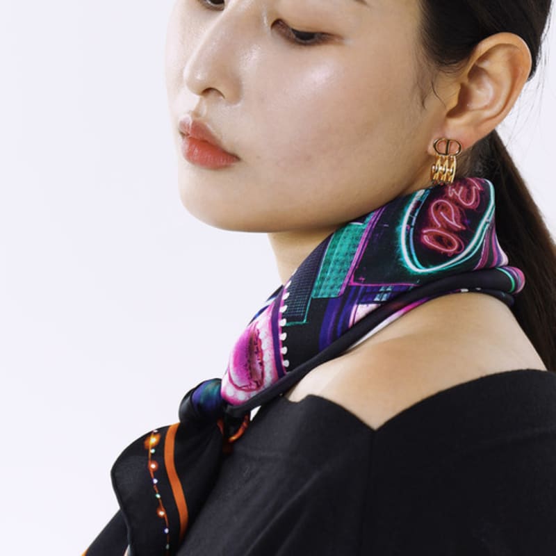 

ONSZ Neon Jukebox Silk Scarf BLACK_FREE