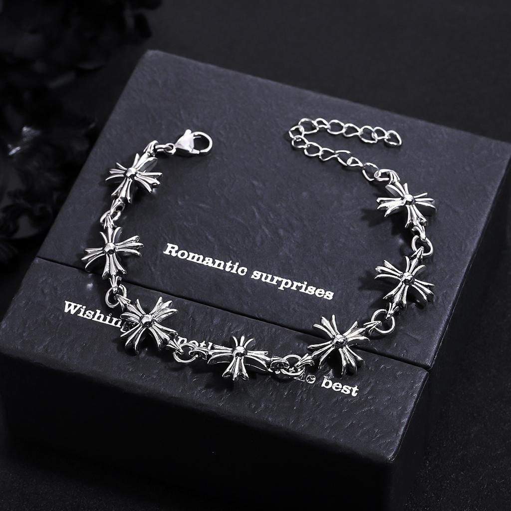 Europäische und amerikanische Kreuzhalsketten für Männer, leichte Luxus-High-End-Armbänder für Frauen, modische und einzigartige Pulloverketten, Schlüsselbein-Kette