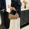 New Leopard Print Knitted Relaxed Style Handbag Trendy Versatile Stylish Commuter Handbag Sweet Shoulder Bag Stylish Storage Bag