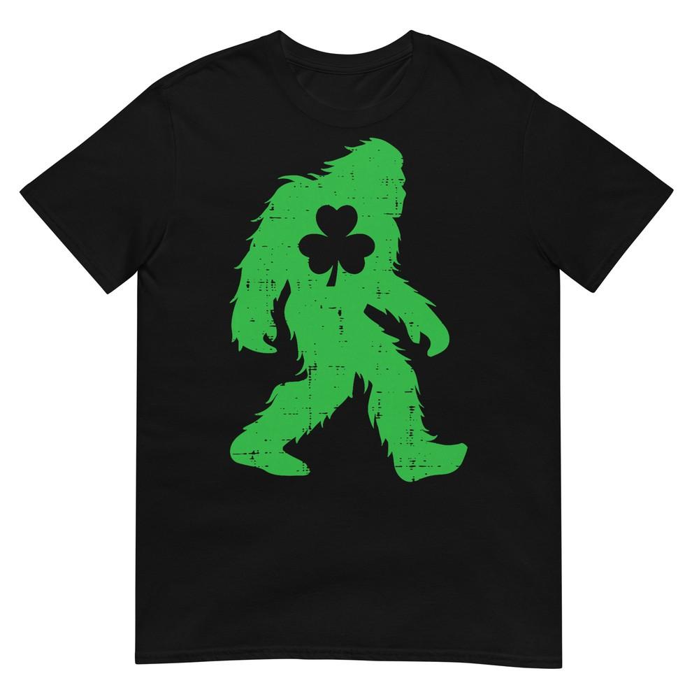 St Patrick s Day Bigfoot Sasquatch Shamrock Men Women Kids T-Shirt L