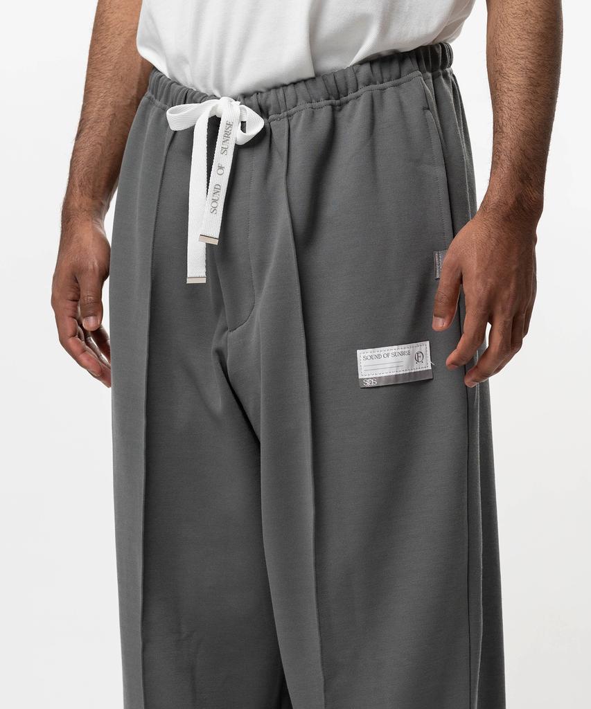 Saundeuobeuseonlaijeu Track Pants Gray