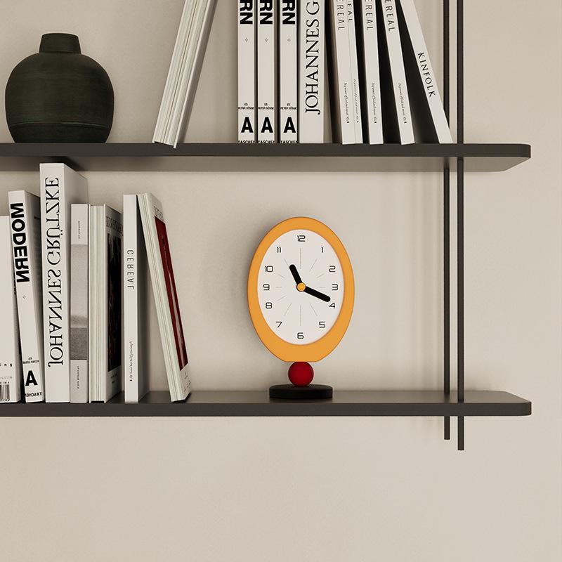 Creamy Style Yellow Oval Table Clock Room Decoration Mute Quartz Movement Desktop Clock for Living Room Creative Home Decor Gift