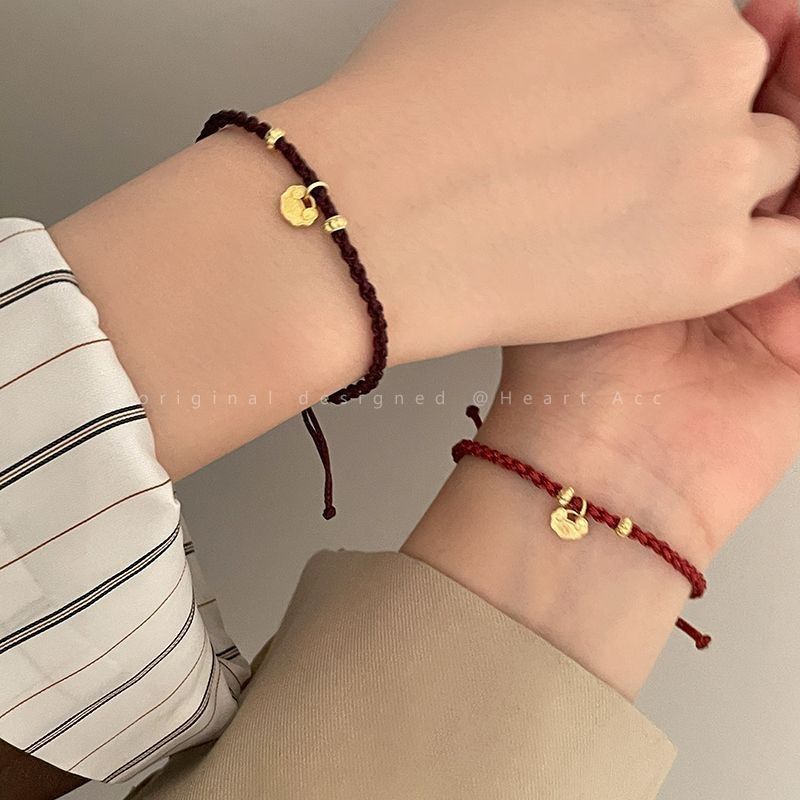 

Красная веревка Фу символ Женский дизайн по особым интересам Замок безопасности Ins Ping an lock bracelet (wine red rope + black rope)