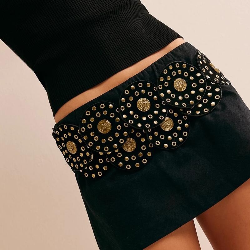 Western Adult Waist Belt with Adjustable Buckle Unique Metal Rivets Waistband PU Waist Belt for Rock Fan Wear Resistant