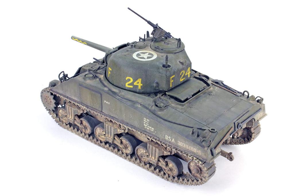 ASUKAMODEL 1/35 Scale US Medium Tank M4 Sherman Late Model FAY Plastic Model 35-032
