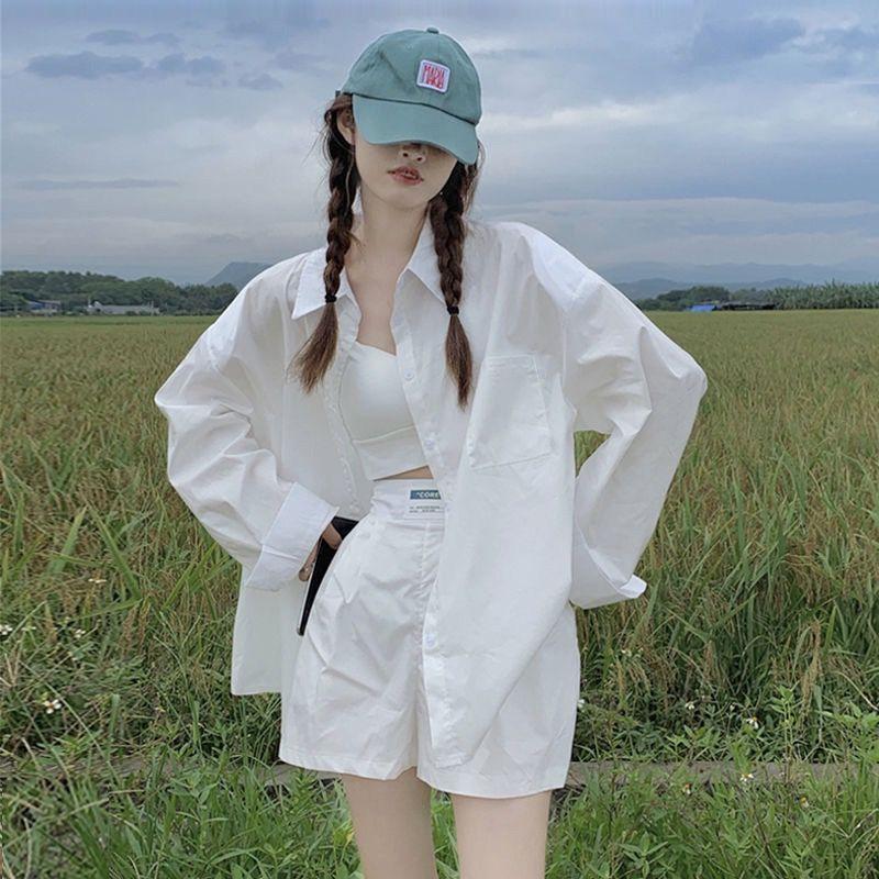 

Женский минималистичный дизайн, блузка первого слоя на весну/осень, с коротким рукавом. XL белый