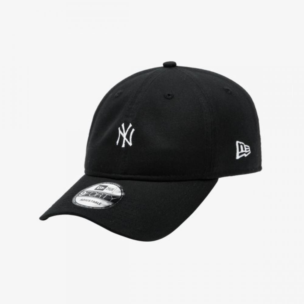New Era Unstructured Ballcap New York Yankees Mini Logo Black BLACK/OSFM