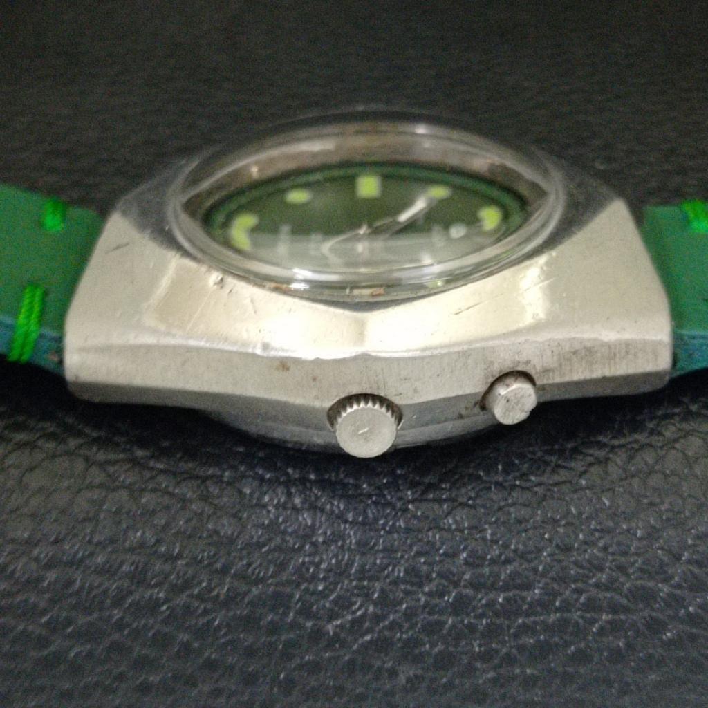 ORIENT AUTOMATIC 46941 JAPAN MENS VINTAGE GREEN COLOR DIAL WATCH a701860-5 R207-a701860