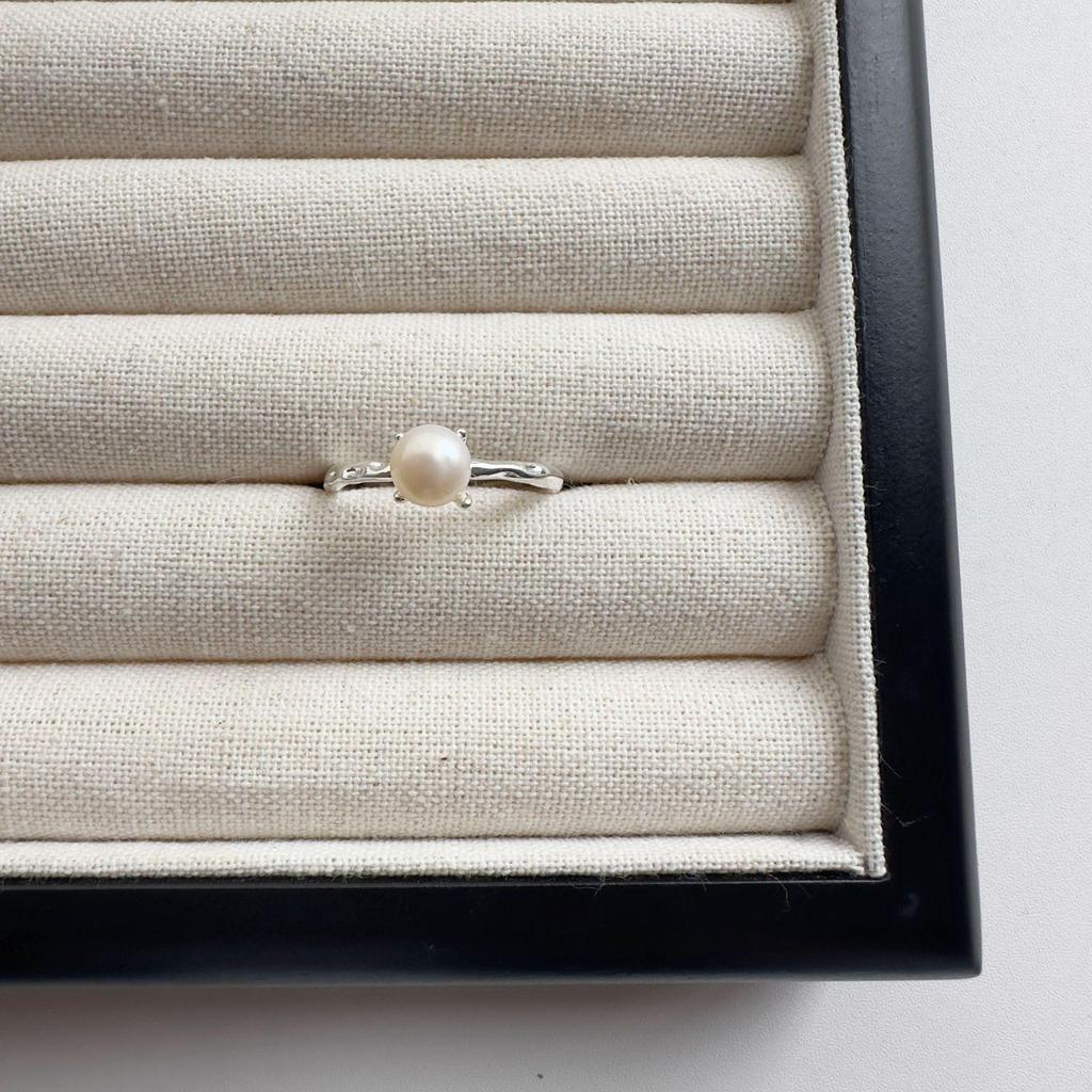 Elegant Freshwater Pearl Open Ring for Women - 2024 Niche High-End Index Finger Jewelry