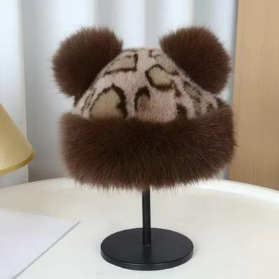 Kış Şapkası Retro Stil Leopar Desenli Peluş Kenarlı Rüzgar Geçirmez Şapka Ayı Kulaklı Dekor Kalınlaştırılmış Sıcak Kadın Şapkası