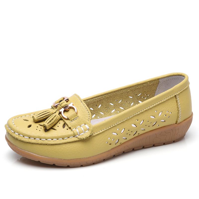 Korean Style Spring 2024 Women's Casual Loafers - Slip-On Bean Shoes for Moms.